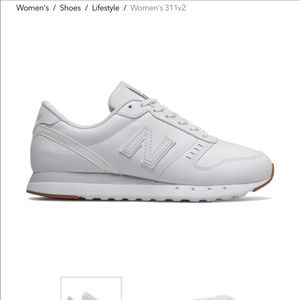 New Balance 311v2